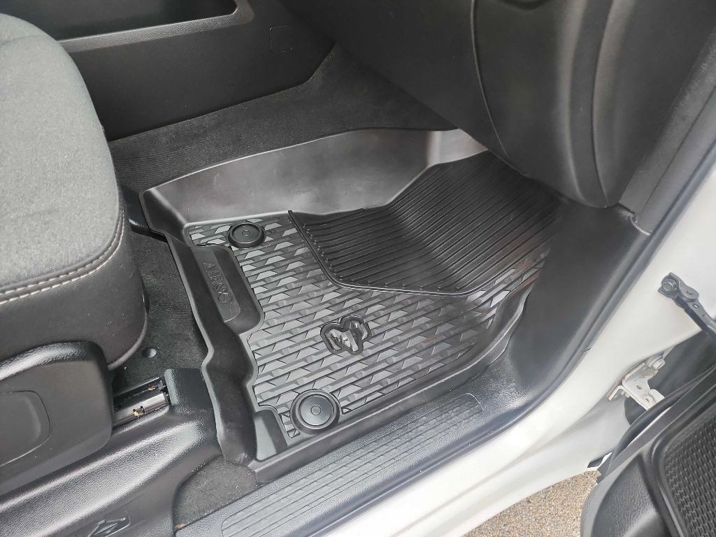 2020 RAM 1500 Image 42