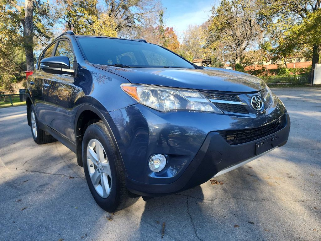 2013 Toyota Rav4 Image 1