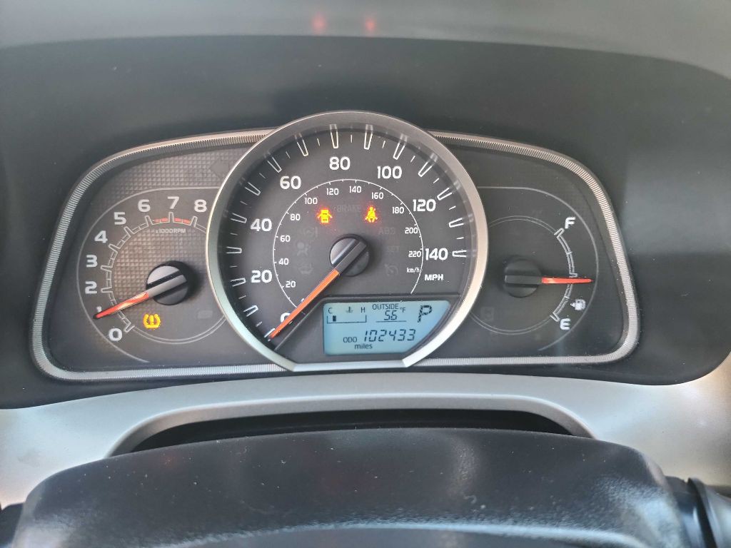 2013 Toyota Rav4 Image 21