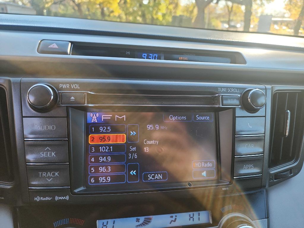 2013 Toyota Rav4 Image 23