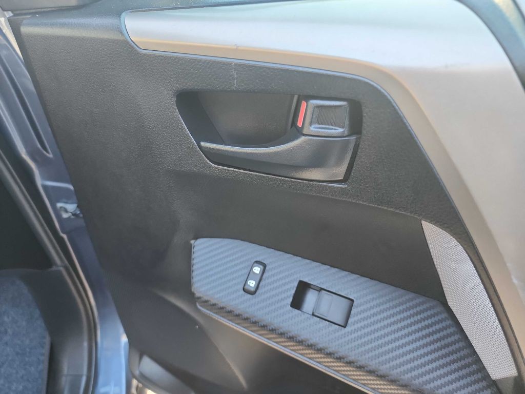 2013 Toyota Rav4 Image 35