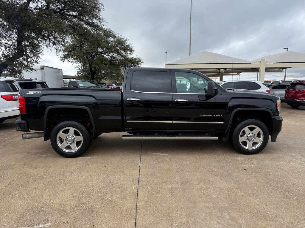 2015 GMC Sierra Image 8