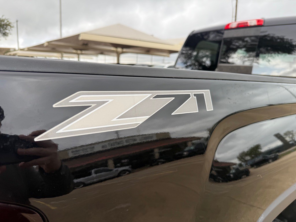 2015 GMC Sierra Image 10