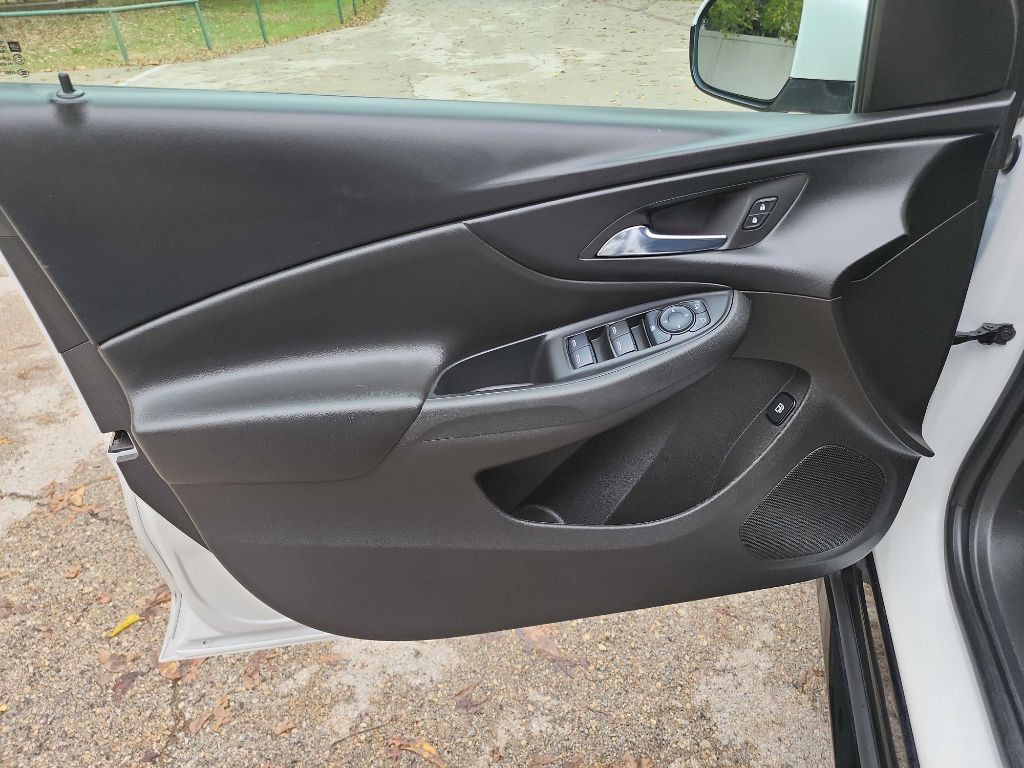 2016 Chevrolet Volt Image 13