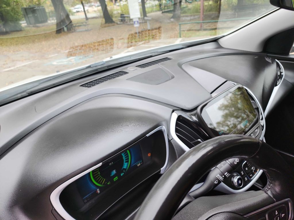 2016 Chevrolet Volt Image 20