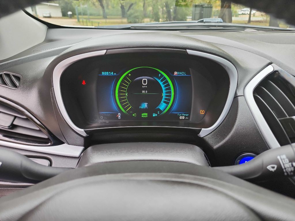 2016 Chevrolet Volt Image 21