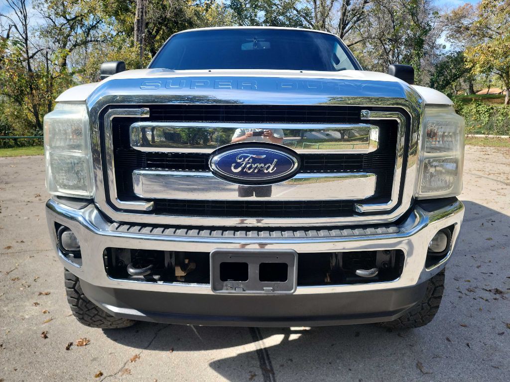 2015 Ford F-350 Image 2