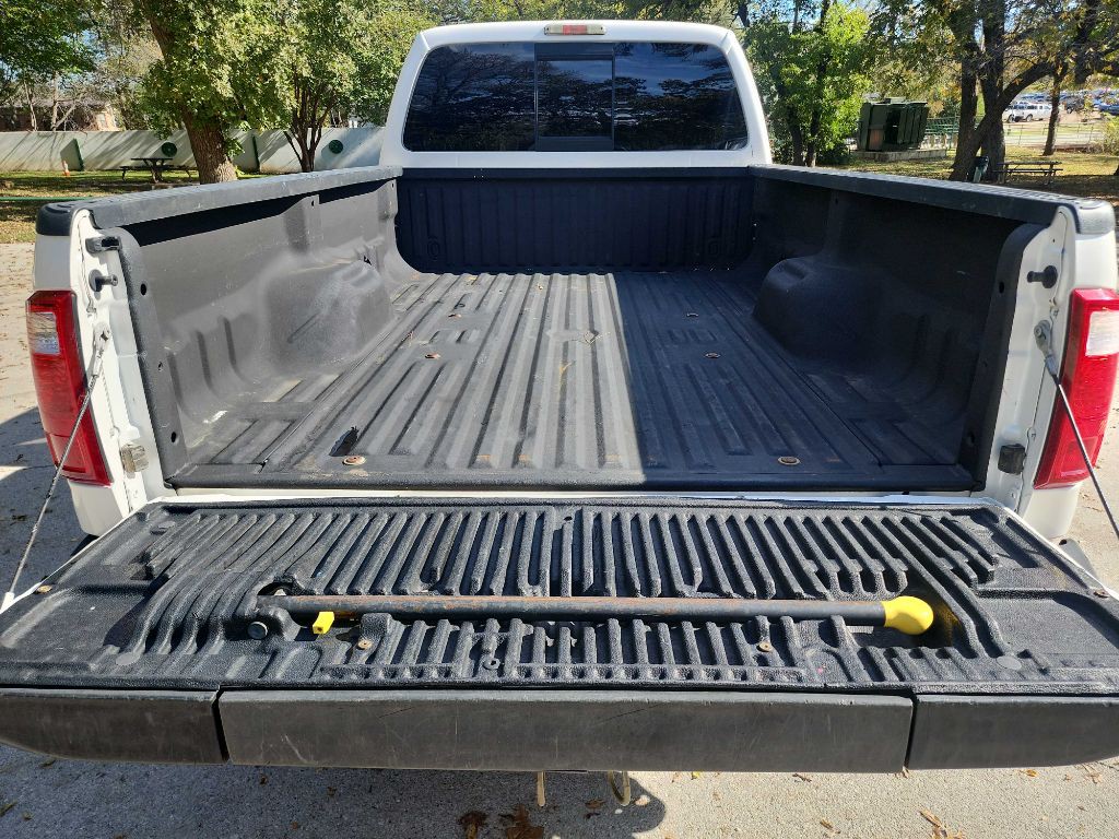2015 Ford F-350 Image 8