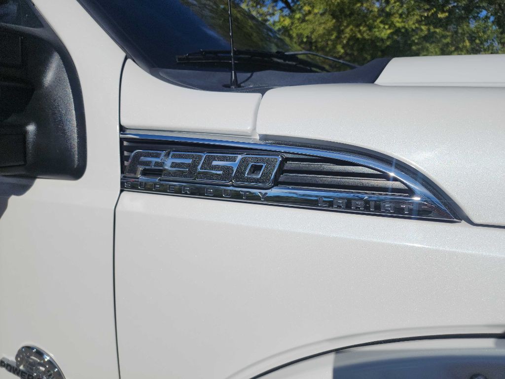 2015 Ford F-350 Image 13