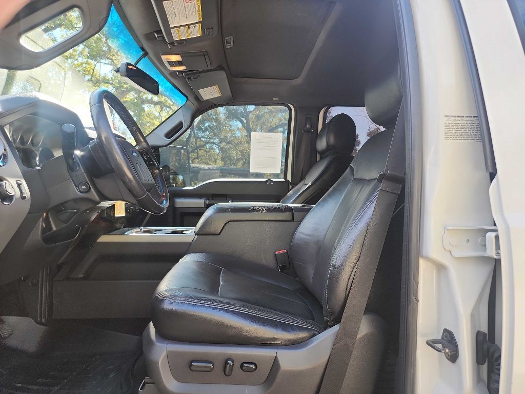 2015 Ford F-350 Image 18