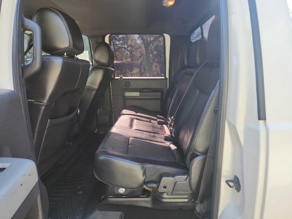 2015 Ford F-350 Image 34