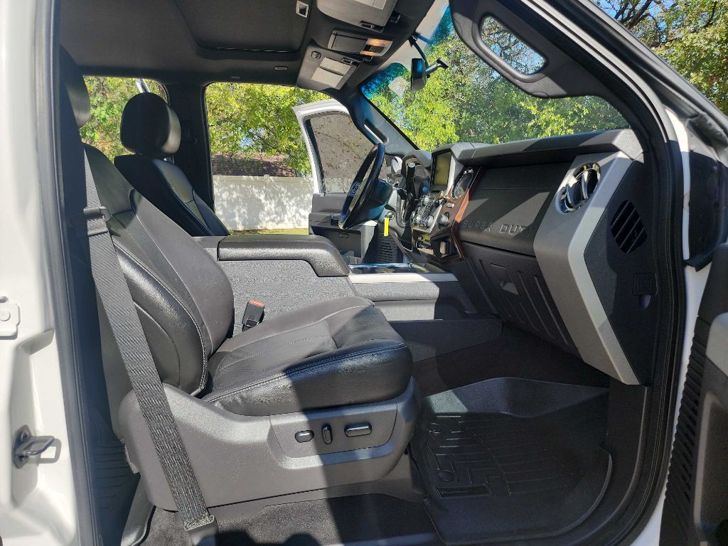 2015 Ford F-350 Image 42