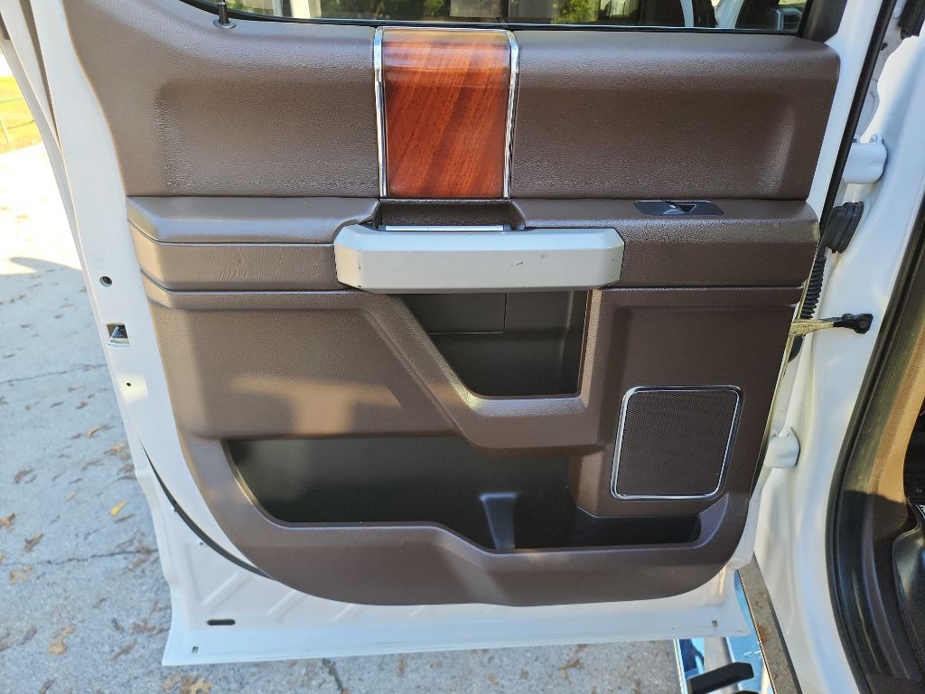 2019 Ford F-250 Image 32