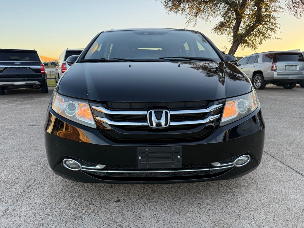 2014 Honda Odyssey Image 2