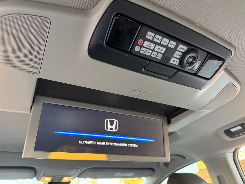 2014 Honda Odyssey Image 21
