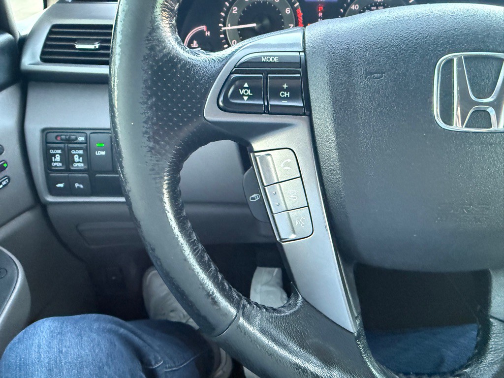 2014 Honda Odyssey Image 31