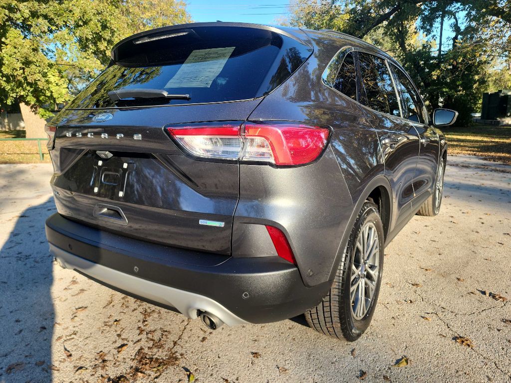 2020 Ford Escape Image 11