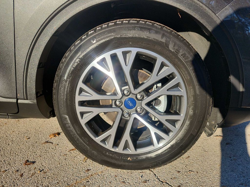 2020 Ford Escape Image 14