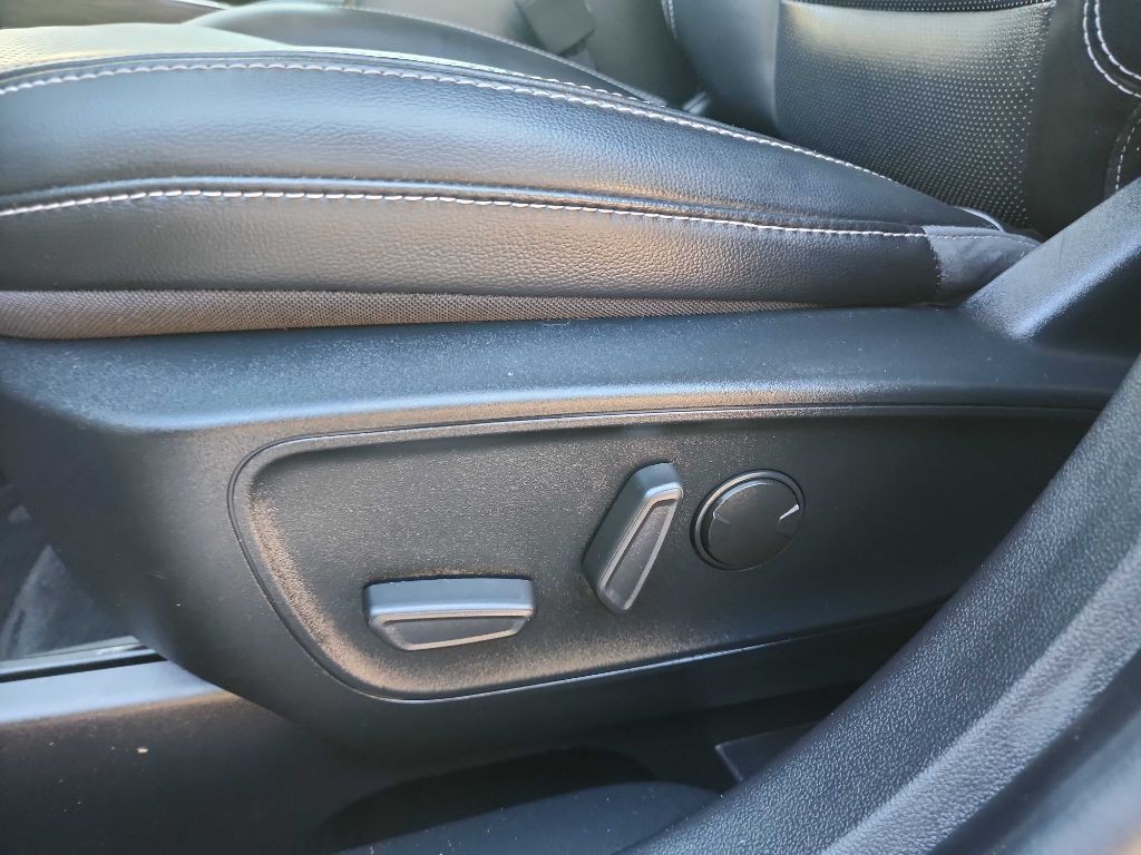 2020 Ford Escape Image 18