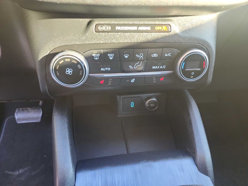 2020 Ford Escape Image 28