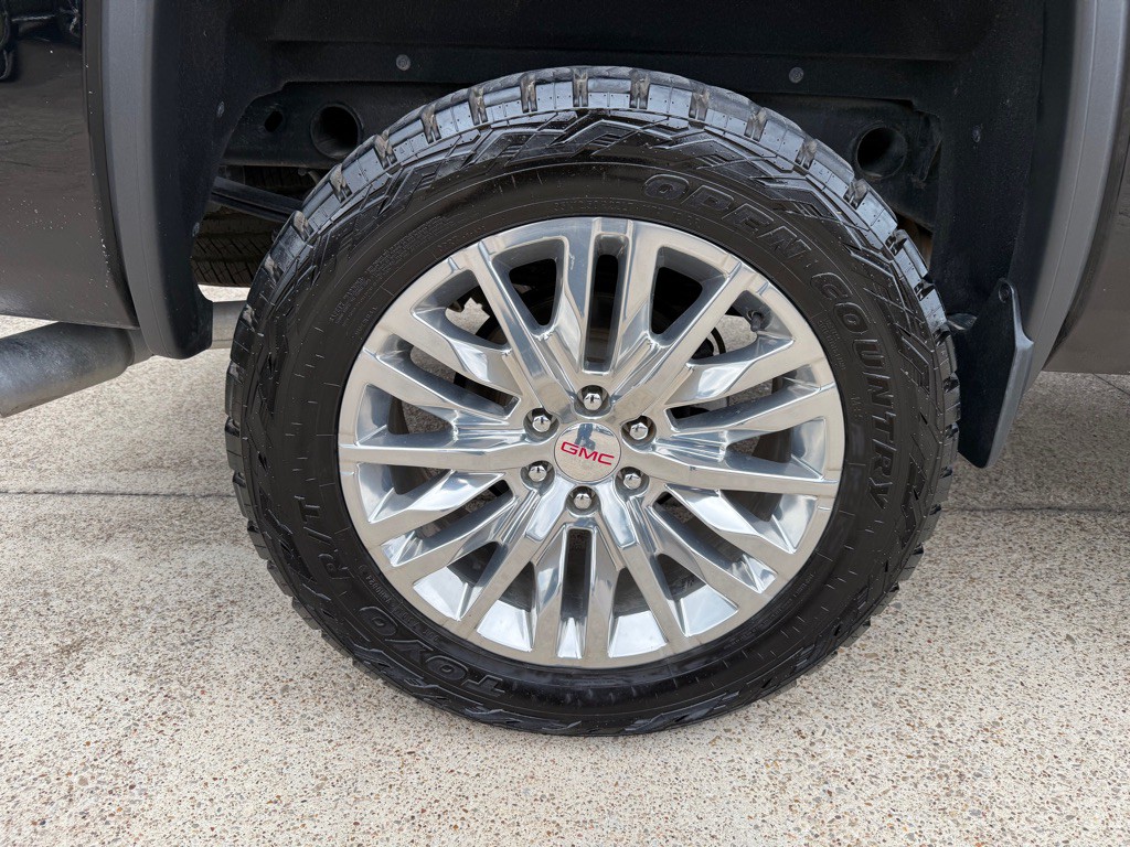 2017 GMC Sierra Image 15