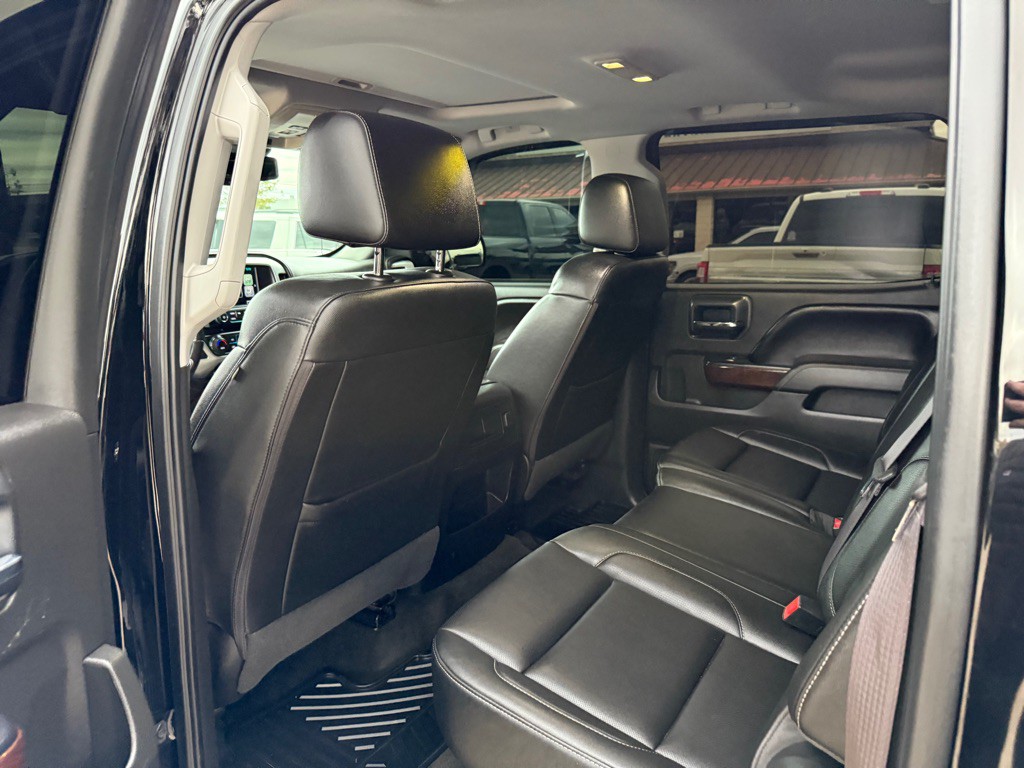 2017 GMC Sierra Image 17