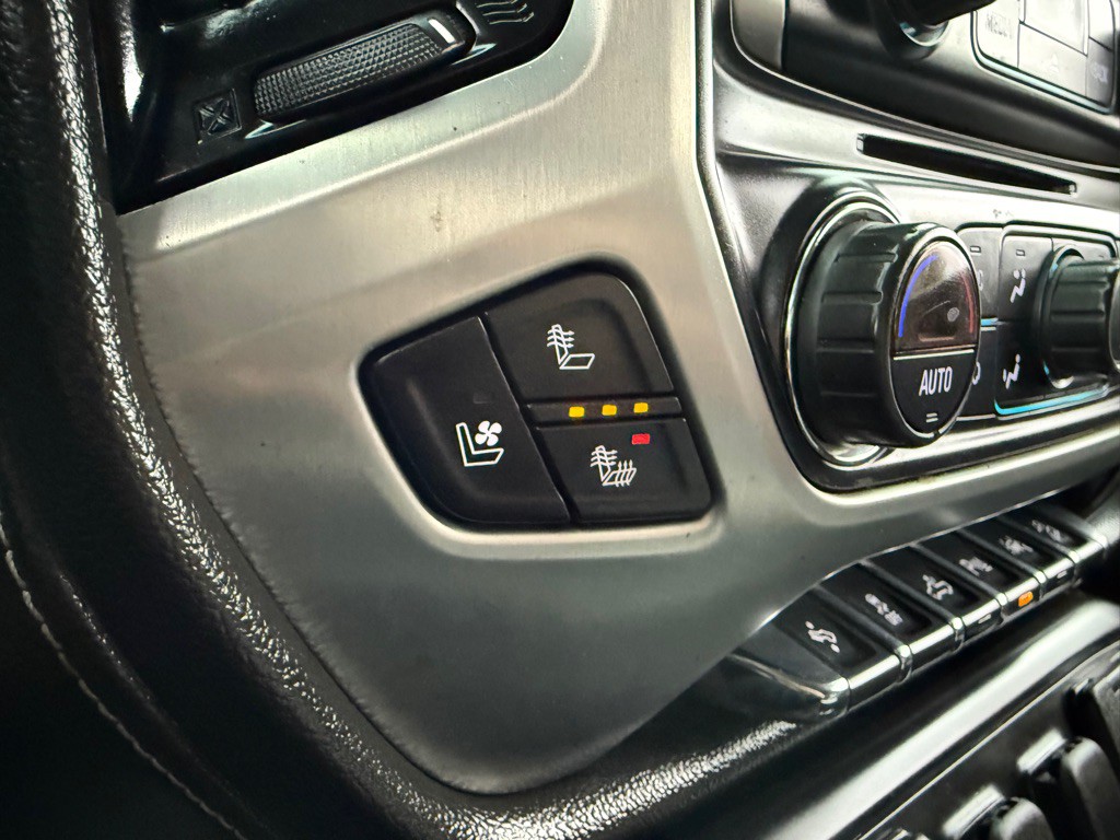 2017 GMC Sierra Image 32