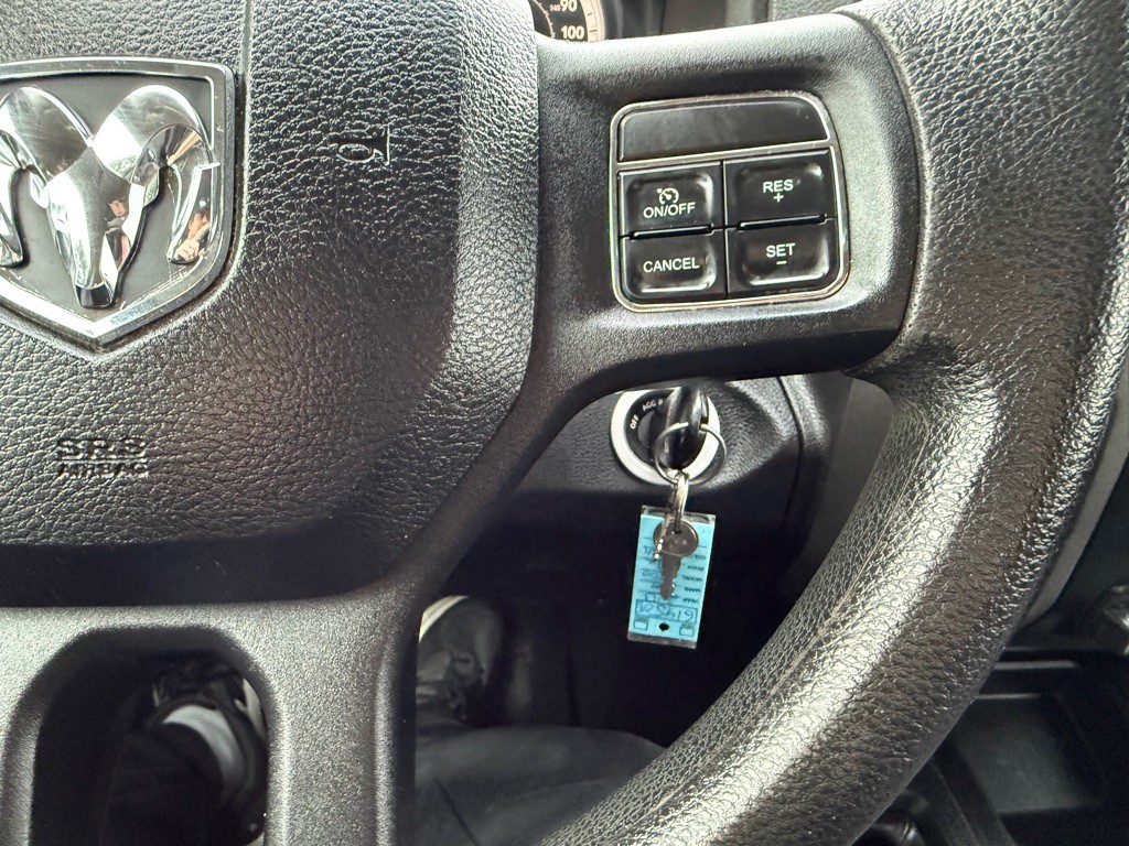 2013 RAM 2500 Image 32