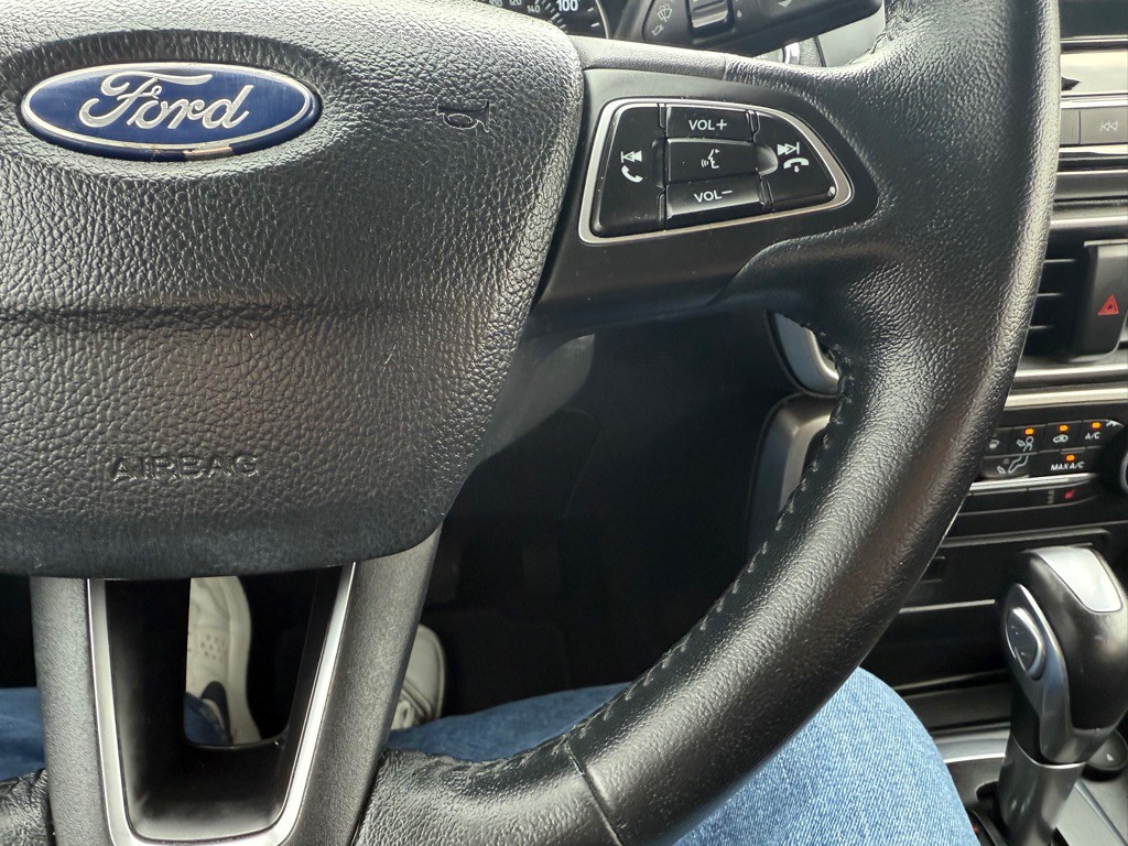 2018 Ford Econoline Image 27