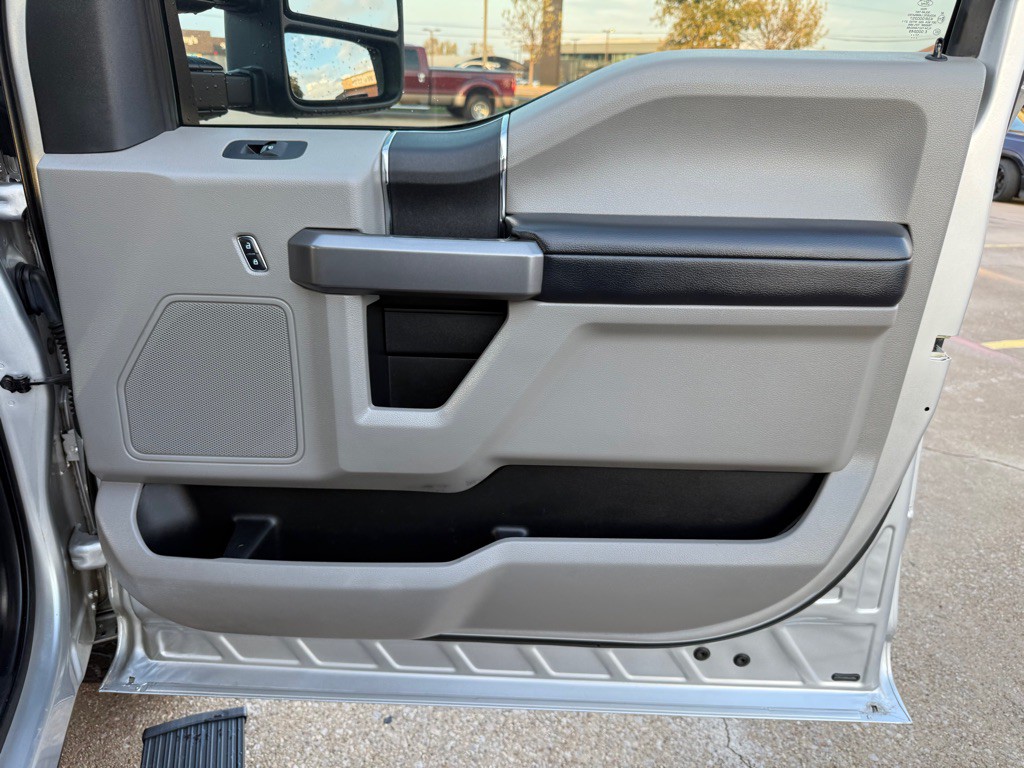 2018 Ford F-250 Image 24