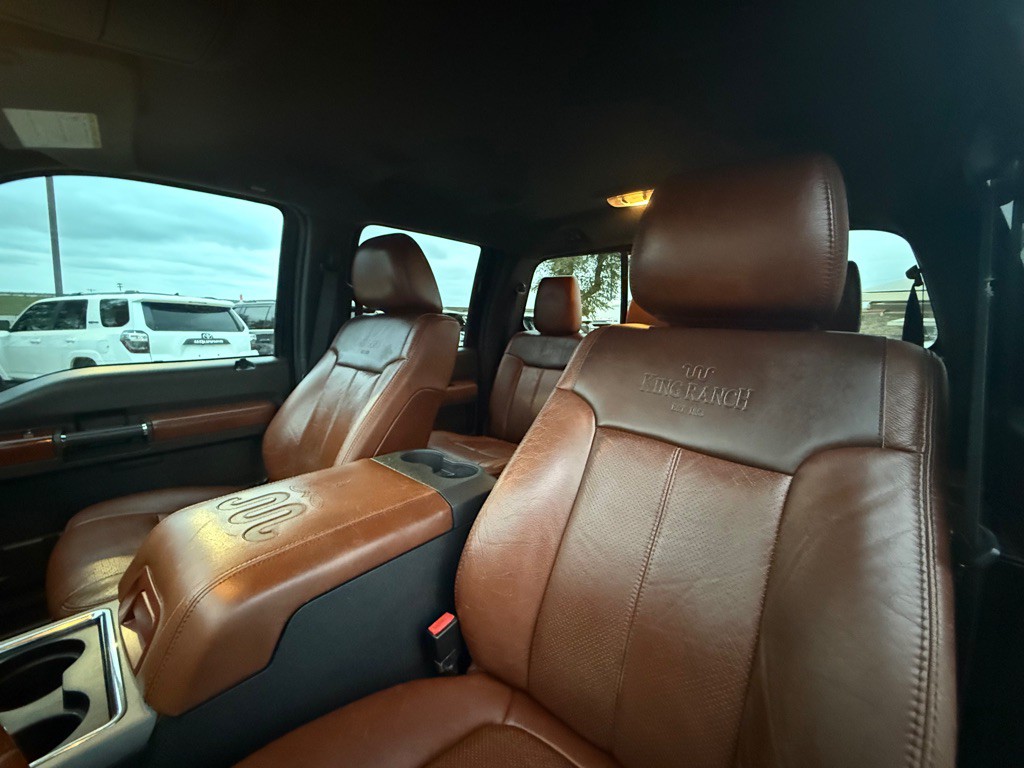 2011 Ford F-350 Image 18