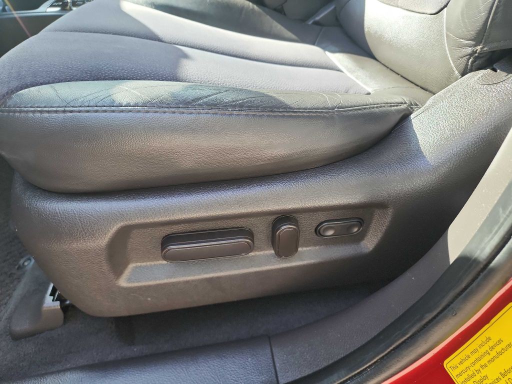 2011 Hyundai Santa Fe Image 18