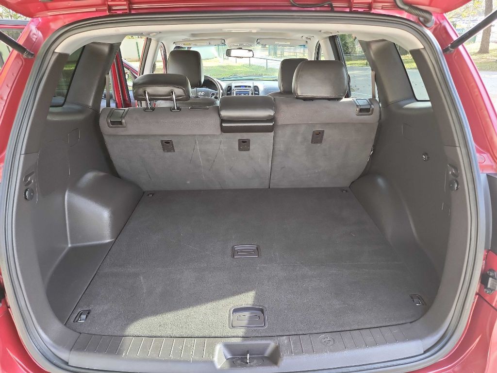 2011 Hyundai Santa Fe Image 36