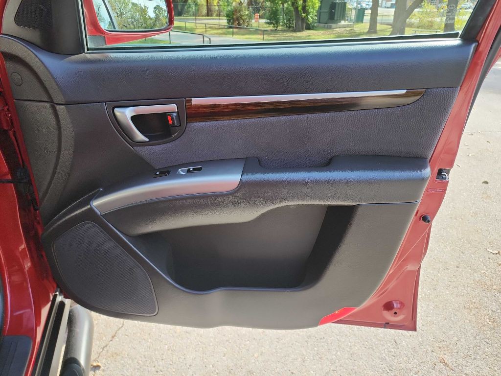 2011 Hyundai Santa Fe Image 39