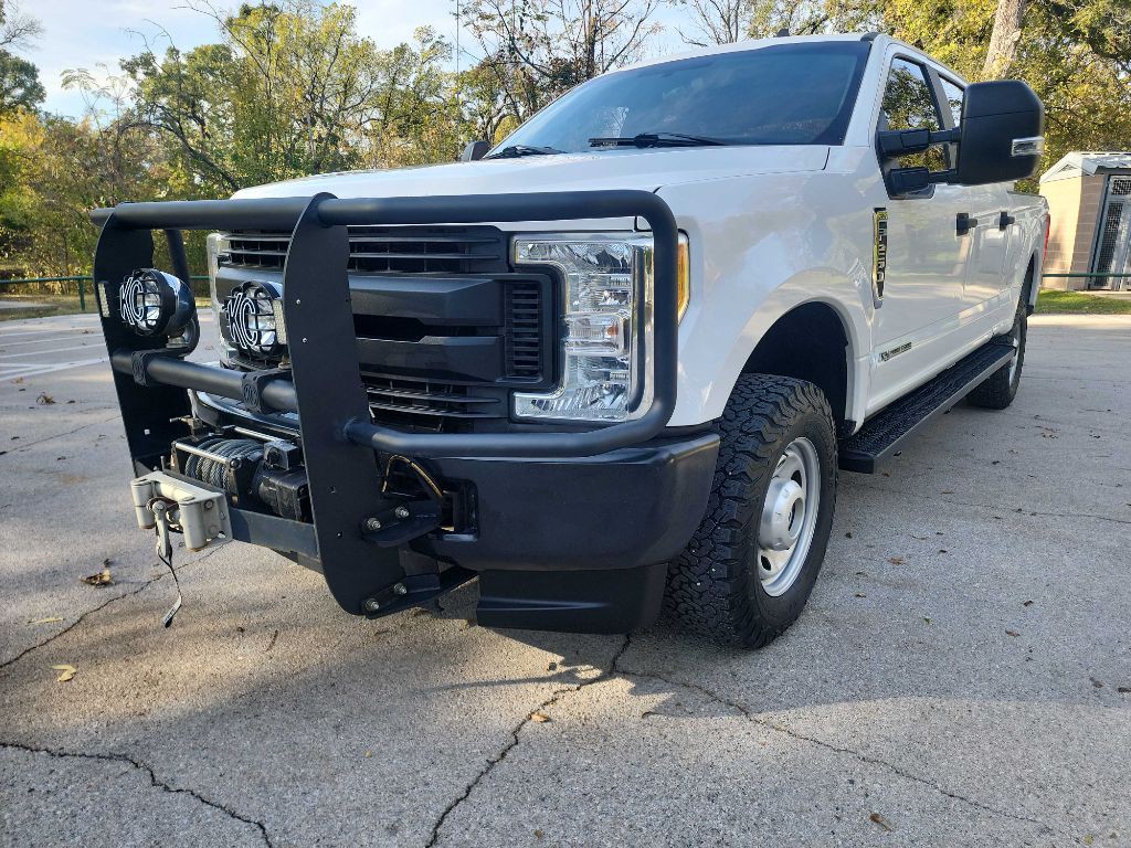 2017 Ford F-250 Image 4
