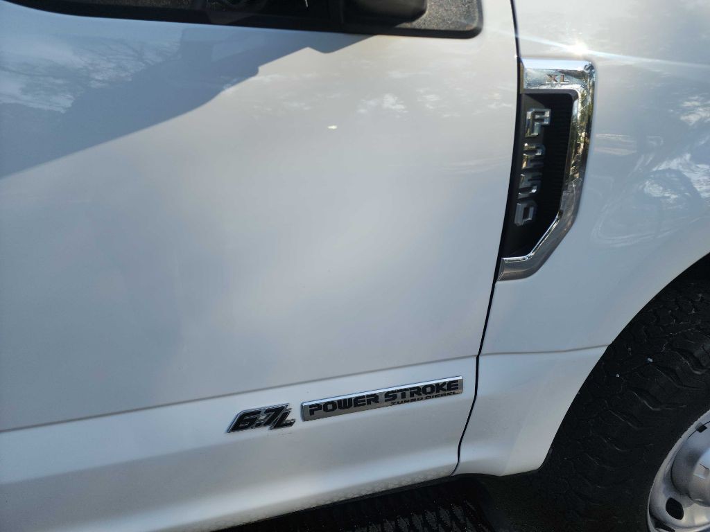 2017 Ford F-250 Image 12