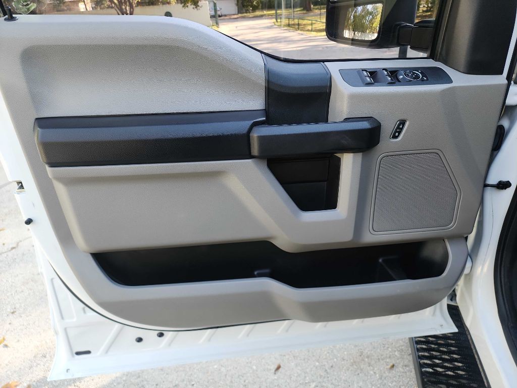 2017 Ford F-250 Image 14