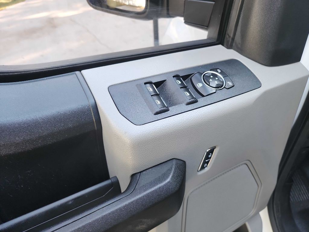 2017 Ford F-250 Image 15