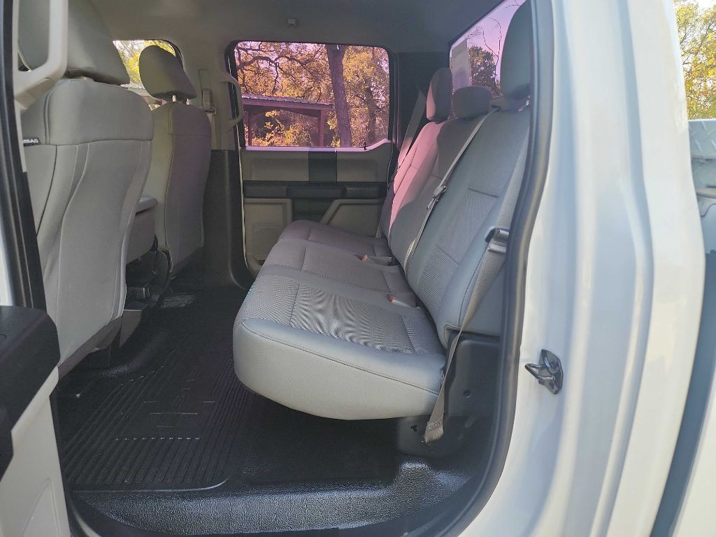 2017 Ford F-250 Image 25