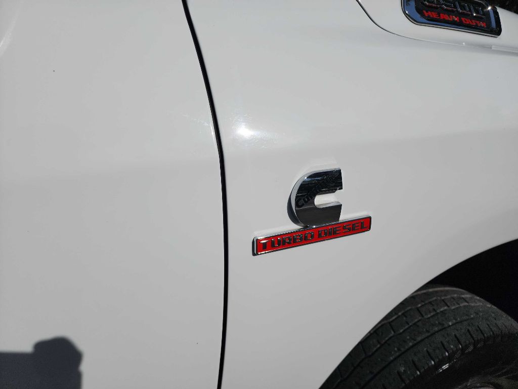 2019 RAM 3500 Image 13