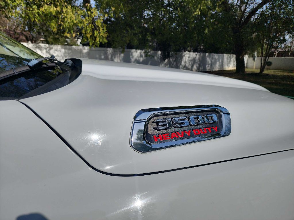 2019 RAM 3500 Image 15