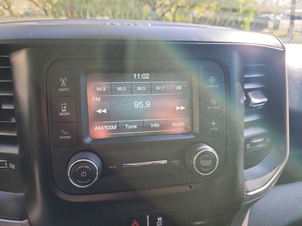 2019 RAM 3500 Image 24