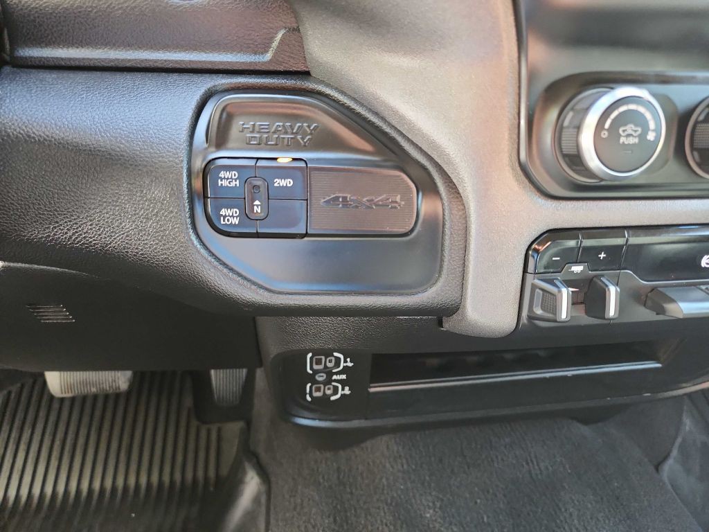2019 RAM 3500 Image 25