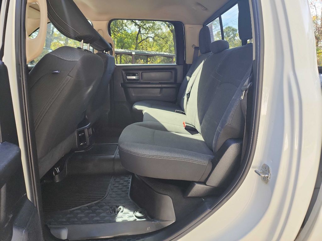 2019 RAM 3500 Image 31