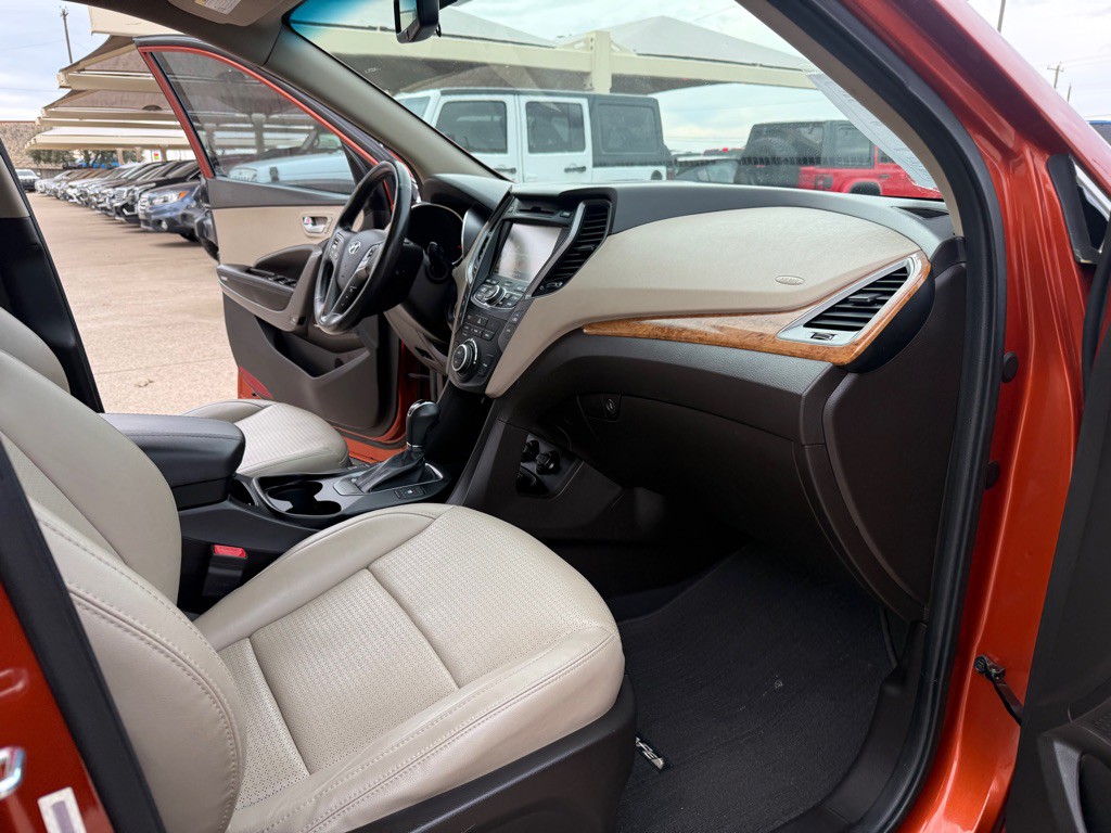 2014 Hyundai Santa Fe Sport Image 17