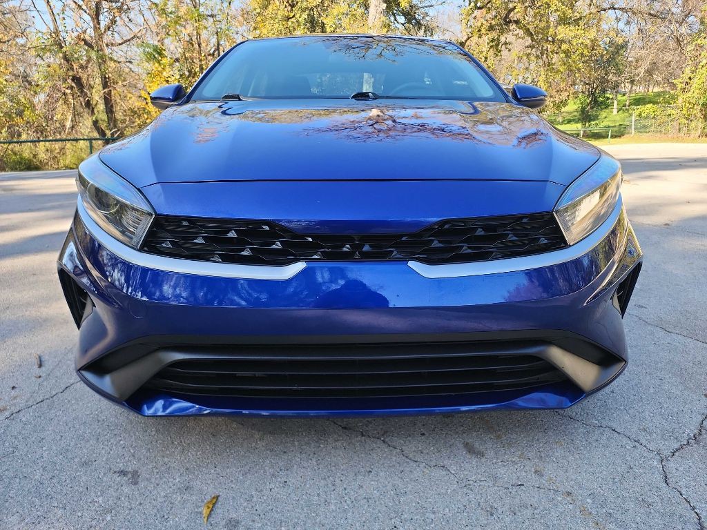 2022 Kia Forte Image 8