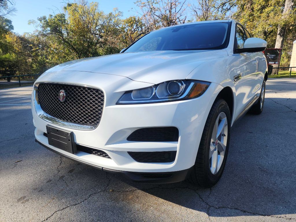 2018 Jaguar F-PACE Image 4