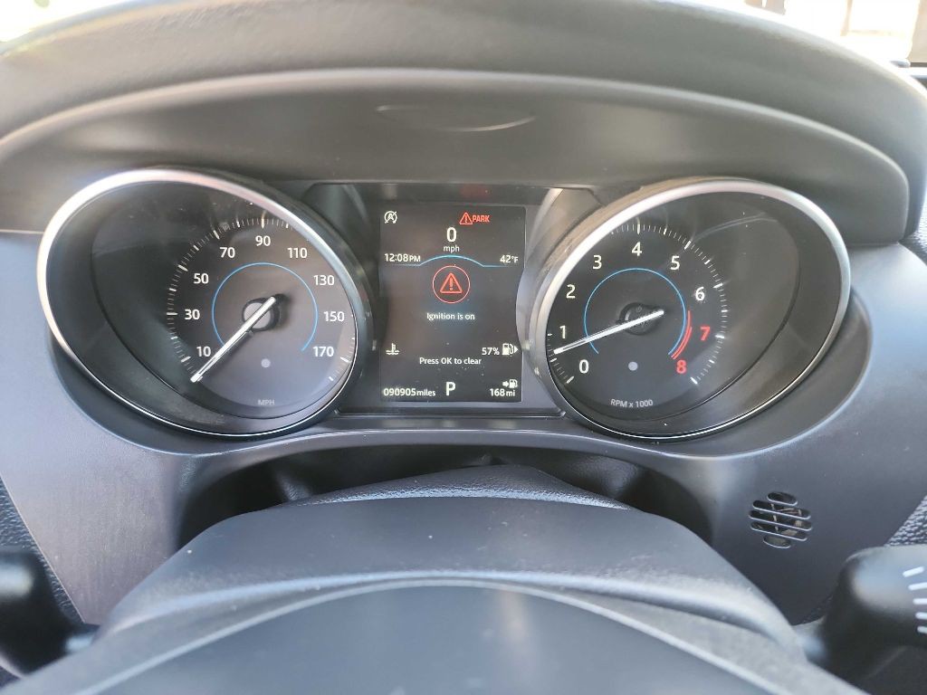 2018 Jaguar F-PACE Image 24