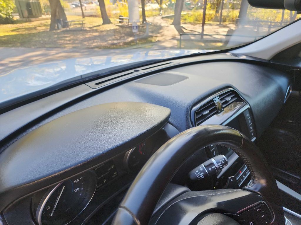 2018 Jaguar F-PACE Image 26