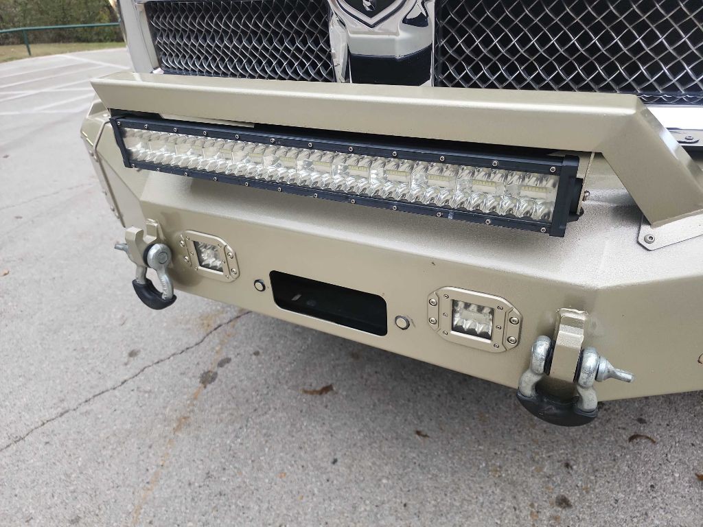 2016 RAM 3500 Image 3